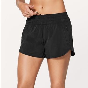 Lululemon Tracker V Shorts 4”